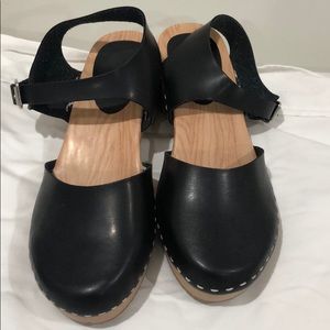 Black Clogs